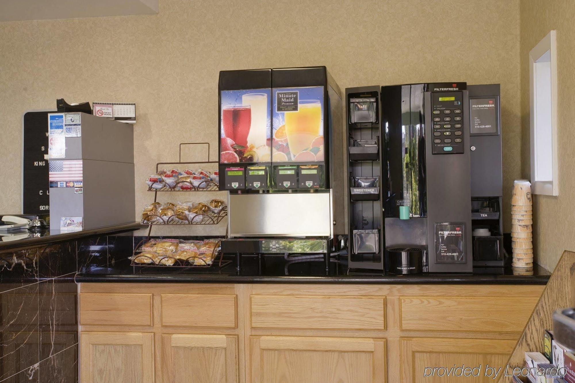 มุชร์ วูด ลอดจ์ Hotel มิลวัลเลย์ ร้านอาหาร รูปภาพ